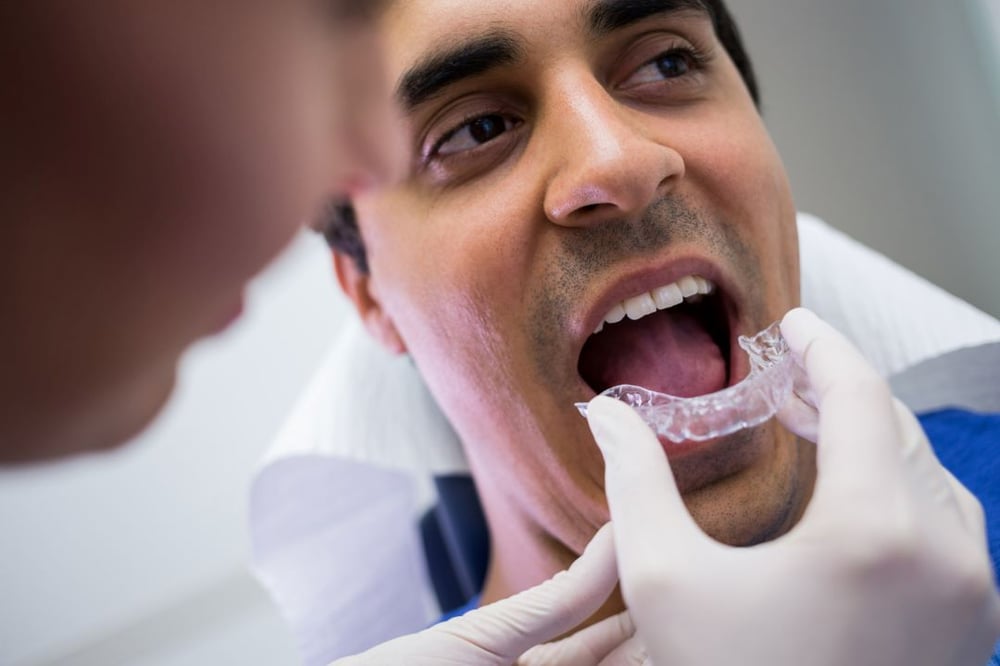 Tratamiento ortodoncia invisalign mejora estetica dental